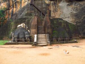 Must-See Sri Lanka Tourist Attractions: sigiriya